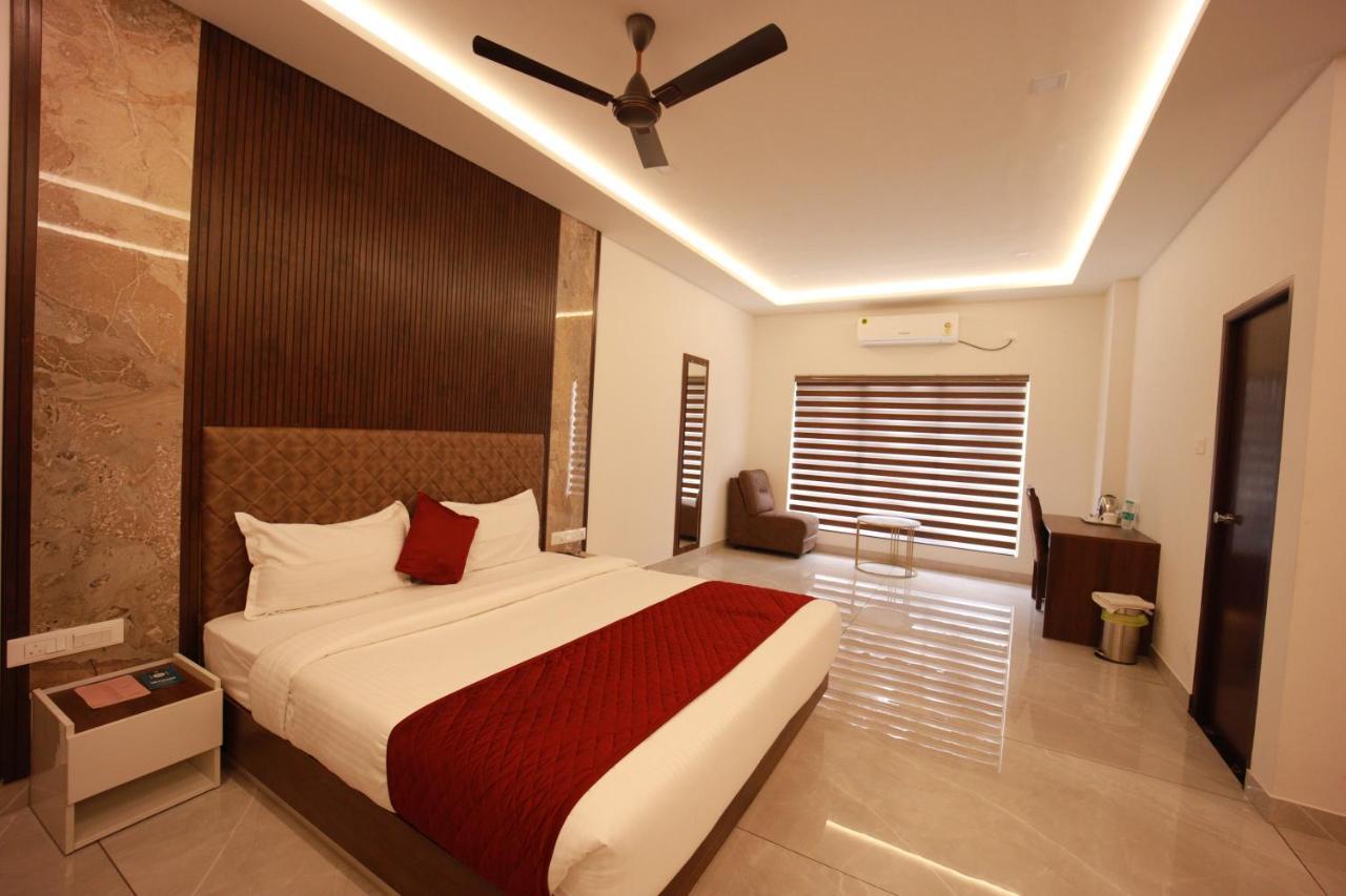 Bliss Regency Business Hotel Palakkad Luaran gambar